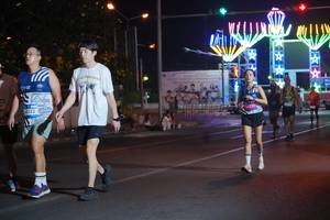 BIB: 
                            <button type="button" onclick="openModal(24395996)" class="btn btn-primary btn-sm float-right btn-popup" data-toggle="modal" data-target=".modal-high-quality">
                        <i class="fas fa-shopping-cart"></i> Add to Cart
                    </button>
                                            <button type="button" onclick="isThisMe(24395996, true)" class="btn btn-success btn-sm float-right btn-popup btn-isme hidden" data-toggle="tooltip" data-placement="bottom" title="นี่คือรูปของคุณใช่ไหม คลิกที่นี่เพื่อเอาเข้าอัลบั้ม">
                        <i class="fas fa-plus"></i> Add to album
                    </button>
                    <button type="button" onclick="isThisMe(24395996, false)" class="btn btn-warning btn-sm float-right btn-popup btn-isnotme hidden">
                        <i class="fas fa-ban"></i> Remove from album
                    </button>